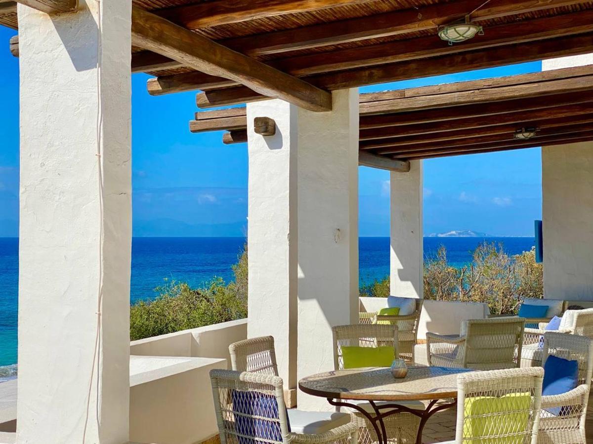דירות Beachfront House Geremeas Sardegna מראה חיצוני תמונה