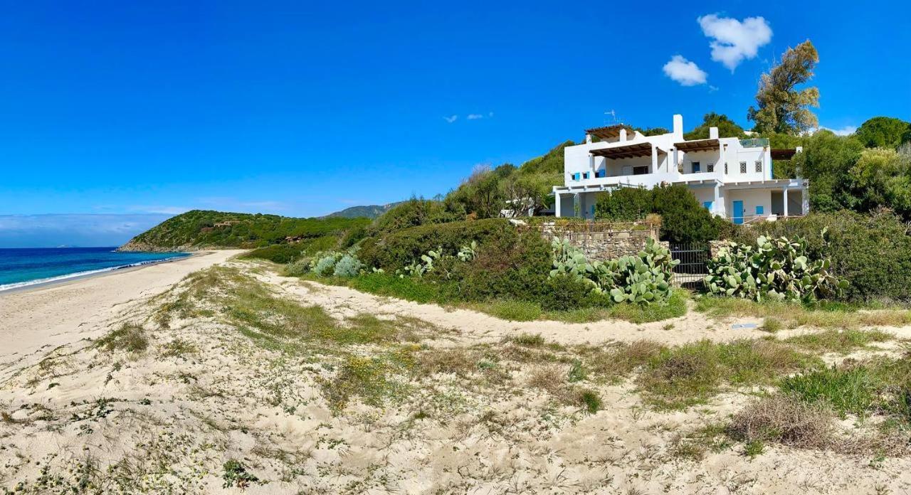 דירות Beachfront House Geremeas Sardegna מראה חיצוני תמונה