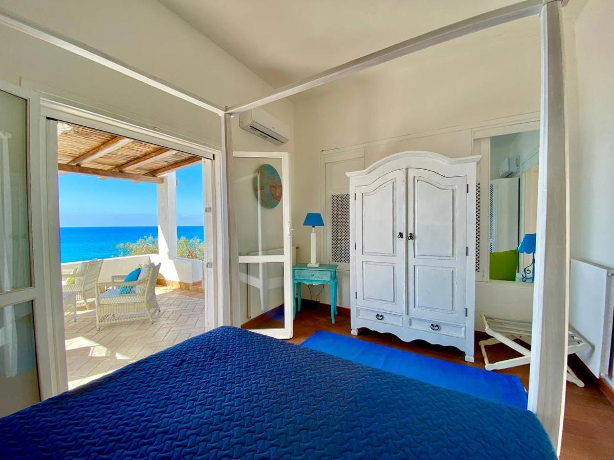 דירות Beachfront House Geremeas Sardegna מראה חיצוני תמונה