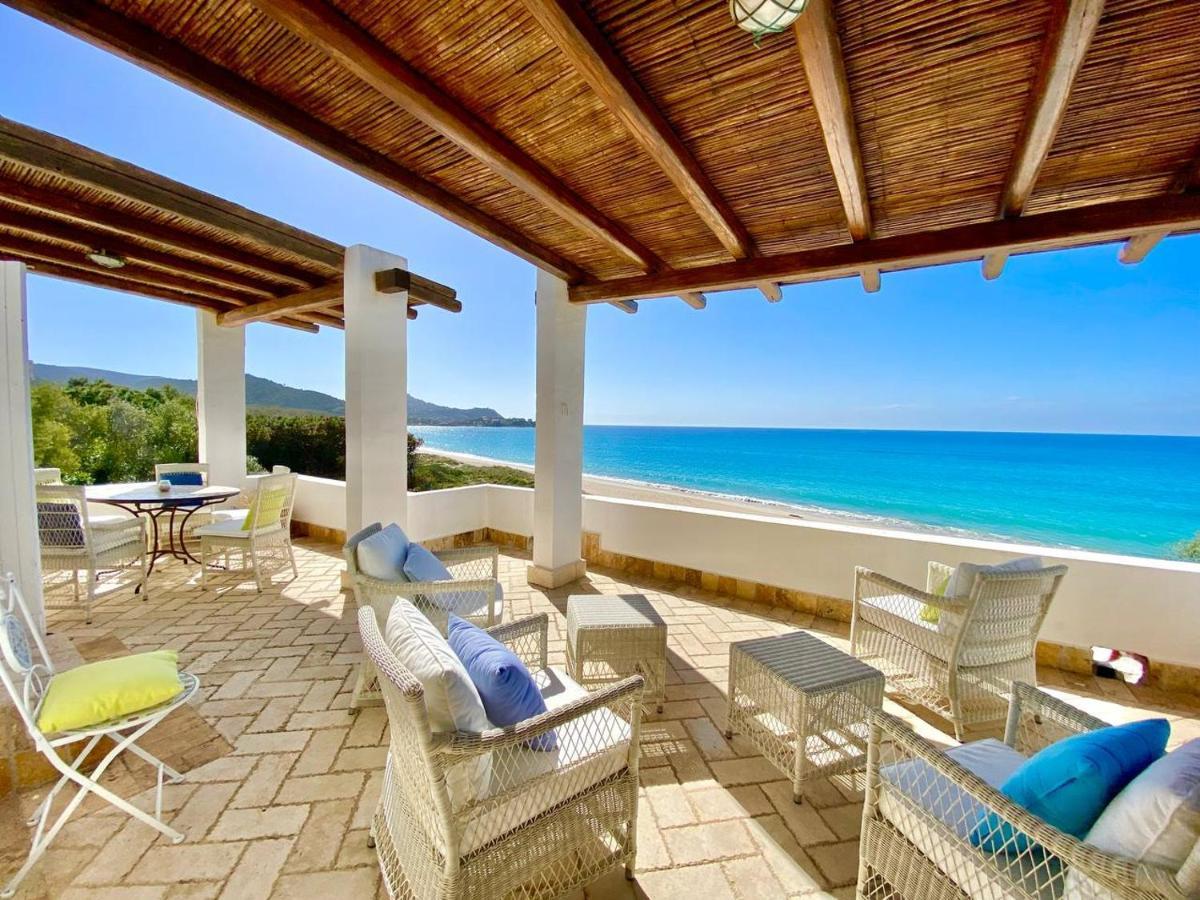 דירות Beachfront House Geremeas Sardegna מראה חיצוני תמונה