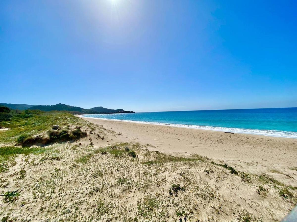 דירות Beachfront House Geremeas Sardegna מראה חיצוני תמונה