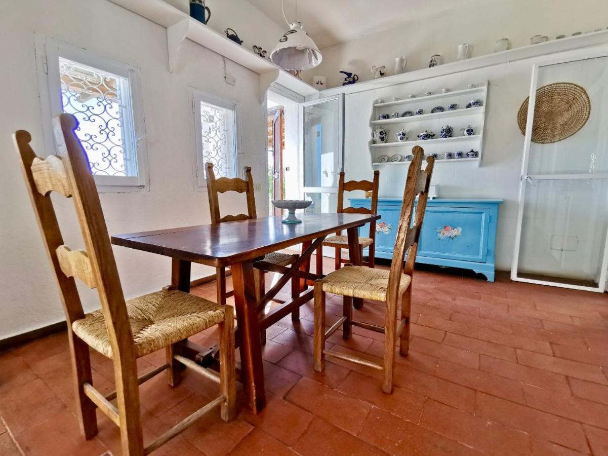 דירות Beachfront House Geremeas Sardegna מראה חיצוני תמונה