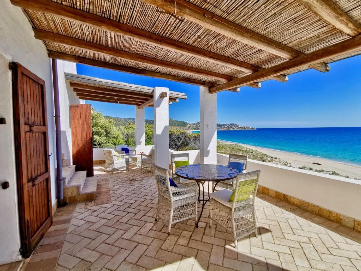 דירות Beachfront House Geremeas Sardegna מראה חיצוני תמונה